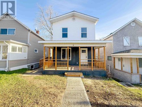 5 Matheson St N, Kenora, ON, P9N3G1 | Card Image