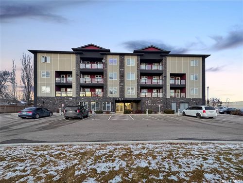 205-2452 Killdeer Dr, North Battleford, SK, S9A3T5 | Card Image