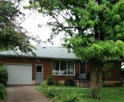 40 Spruce Rd, Beachville, ON, N0J1A0 | Card Image
