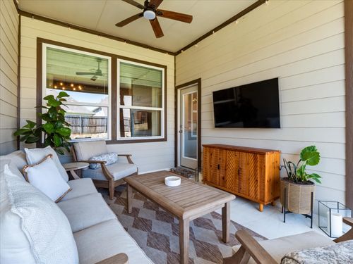615 Frio Ln, Aubrey, TX, 76227-4652 | Card Image