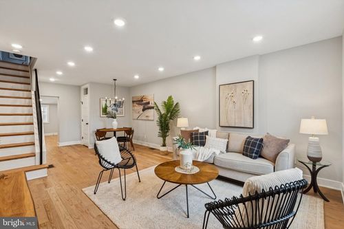 3867 Manor St, PHILADELPHIA, PA, 19128-5207 | Card Image