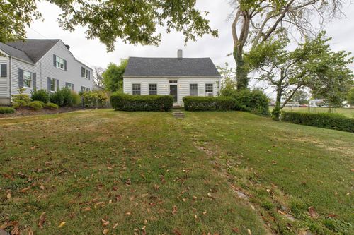 408 W Maple St, Nicholasville, KY, 40356 | Card Image