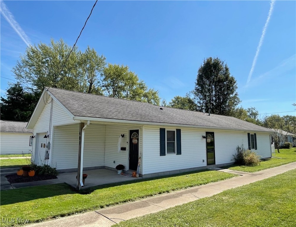 Georgia Ave, Sebring, OH 44672