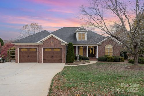 3646 Hogan Ct Ne, Conover, NC, 28613-9011 | Card Image