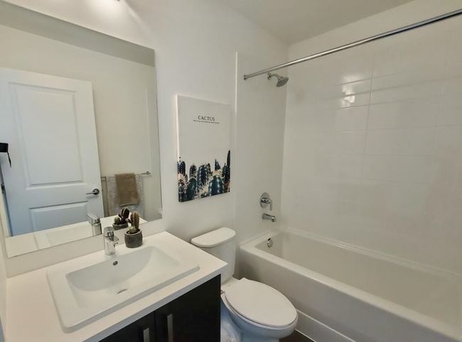 313 - 15825 85 Ave, Condo with 3 bedrooms, 2 bathrooms and 1 parking in Surrey BC | Image 9