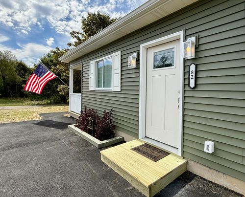 82 County Road, Eastport, ME, 04631 | Card Image