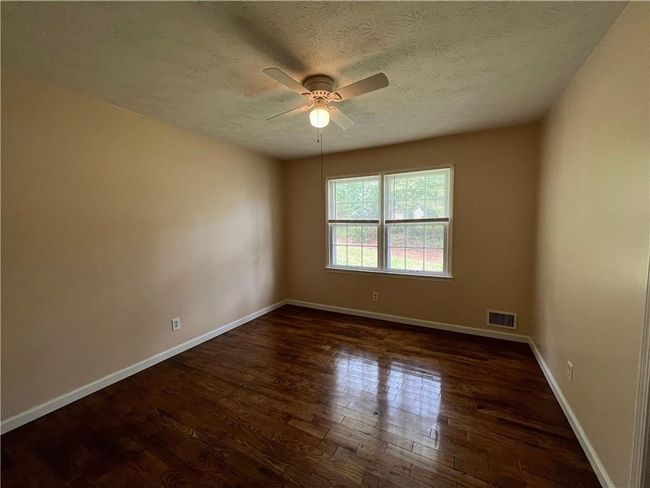 3456 Davis Rd, House other with 3 bedrooms, 2 bathrooms and 2 parking in Marietta GA | Image 11