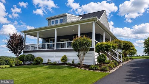 20 Burns Rd, SPRING GROVE, PA, 17362-8359 | Card Image