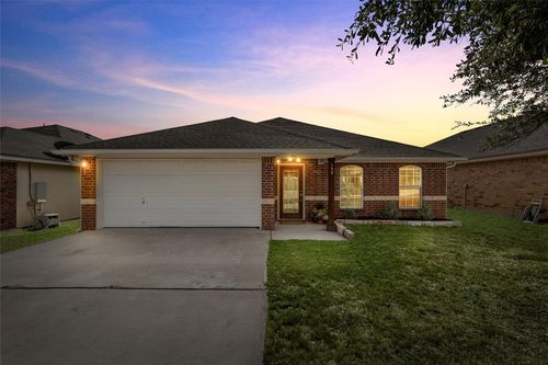 109 Quartz Dr, Jarrell, TX, 76537-1377 | Card Image