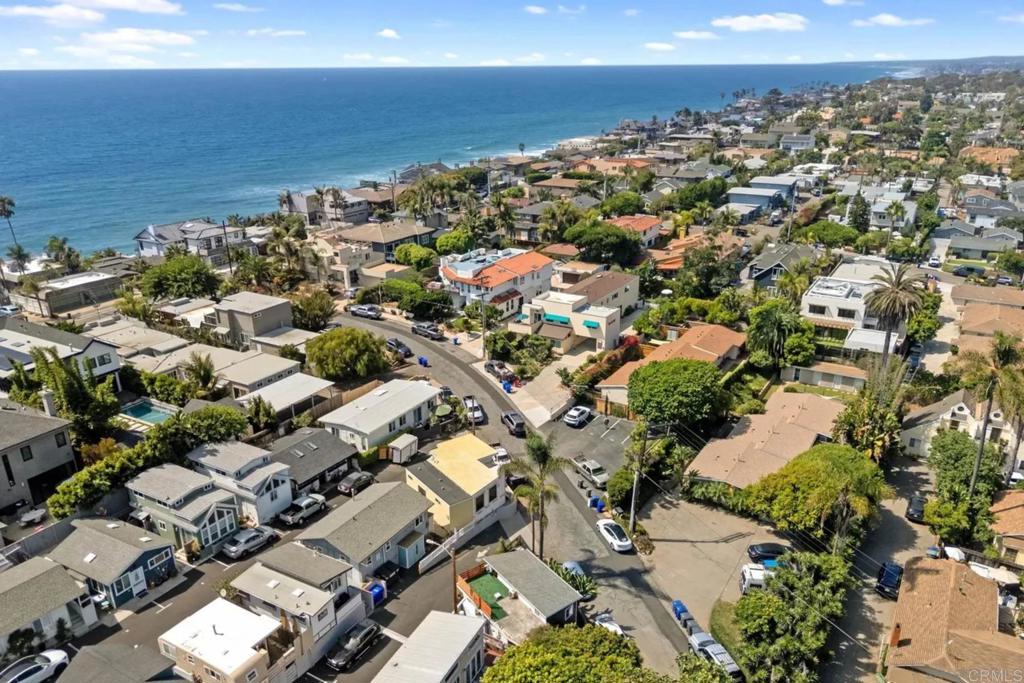 Manufactured In Park in Encinitas 4