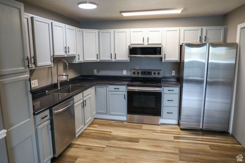 unit-21-8082 W Copperfield Pl, Magna, UT, 84044-3918 | Card Image