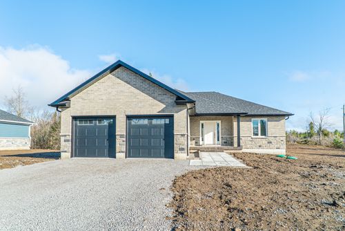 6 Patrick St, Kirkfield, ON, K0M2B0 | Card Image