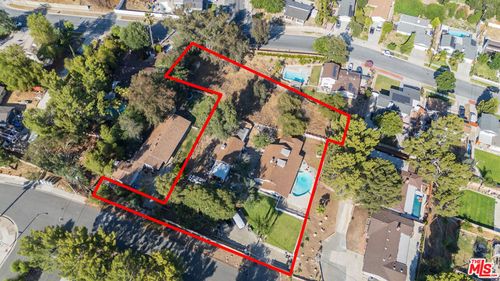 27933 Magic Mountain Ln, Canyon Country, CA, 91387-3507 | Card Image