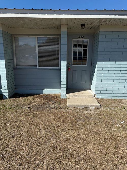 406 Se 7th Ter, CHIEFLAND, FL, 32626-0353 | Card Image