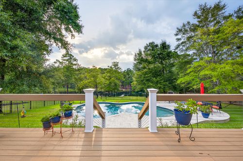 4036 Lakeview Dr, Crestview, FL, 32539-8024 | Card Image