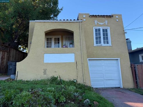 4475 Redding St, Oakland, CA, 94619-2631 | Card Image