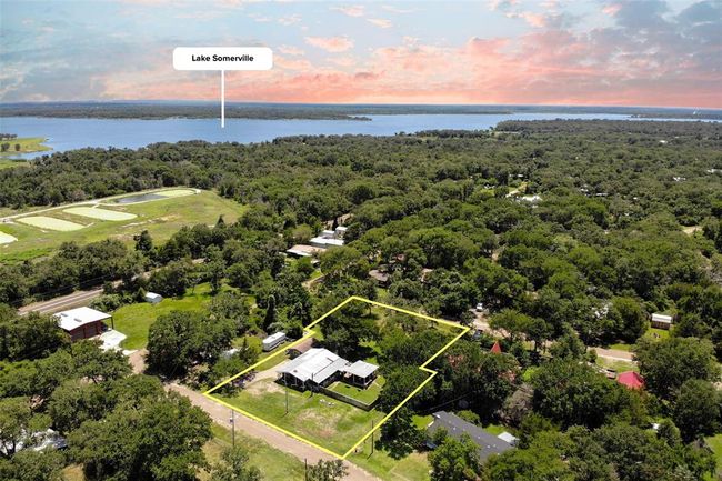 712 Birch Hollow Dr, House other with 4 bedrooms, 2 bathrooms and 1 parking in Somerville TX | Image 45