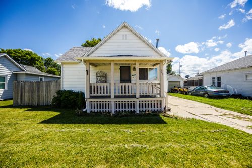 340 E Loucks St, Sheridan, WY, 82801-4314 | Card Image