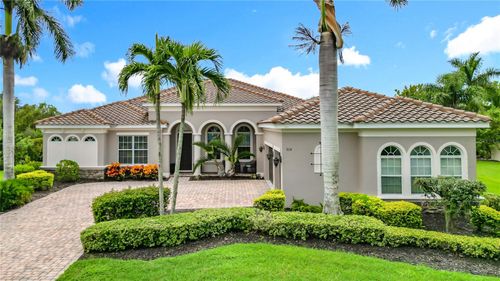 314 167th Blvd Ne, Bradenton, FL, 34212-5560 | Card Image