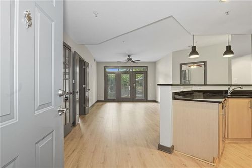 unit-2012-390 17th St Nw, Atlanta, GA, 30363-2001 | Card Image
