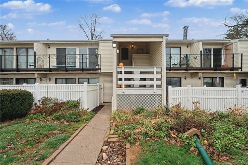 apt-238-2955 Bowling St Sw, Cedar Rapids, IA, 52404-4266 | Card Image