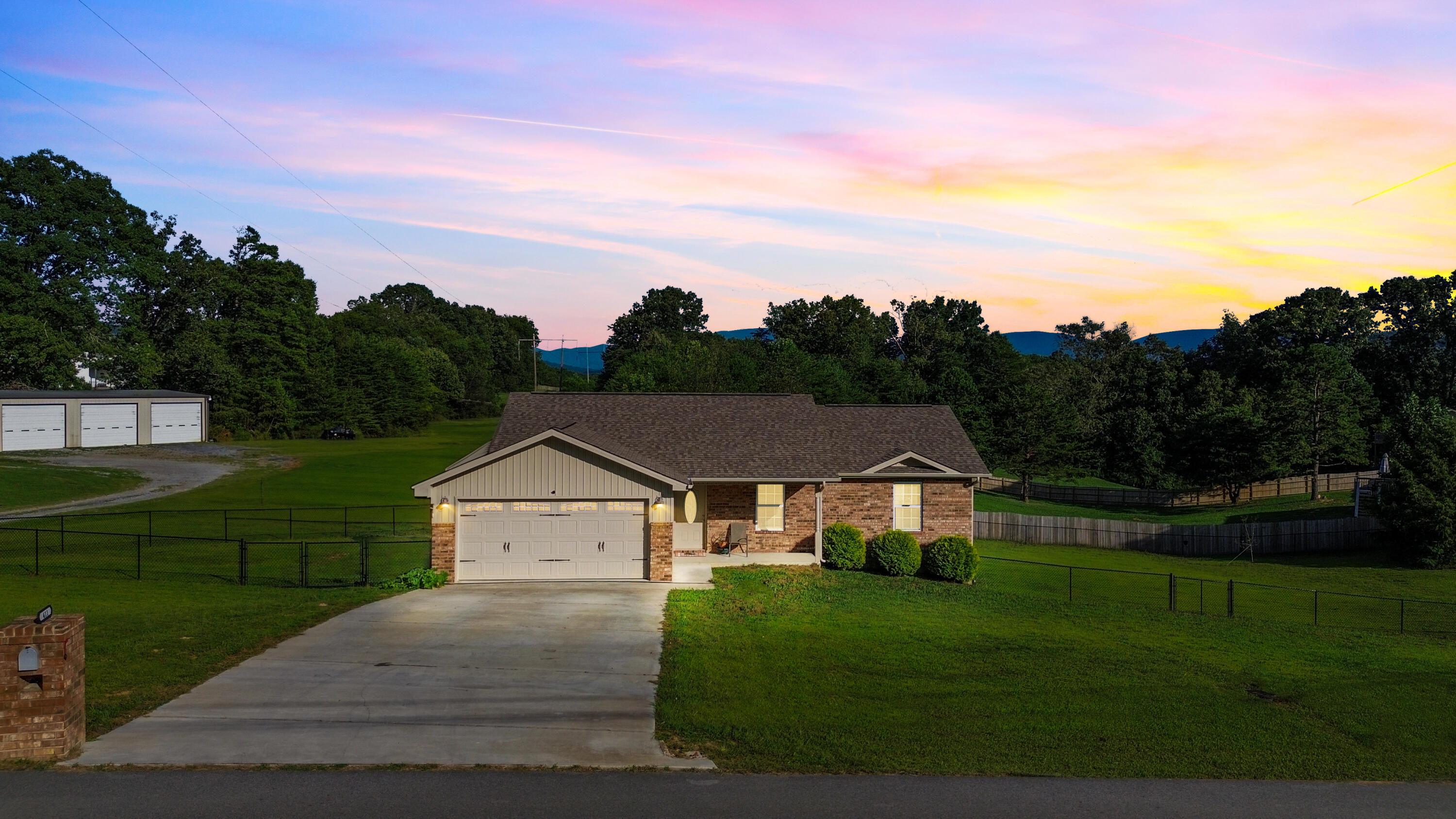 Mckinney Dr, Sevierville, TN 37876