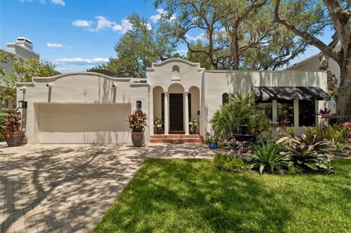 2941 W Bayshore Ct, TAMPA, FL, 33611-2807 | Card Image