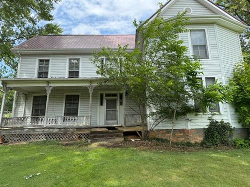 223 Richmond Ave, Rural Retreat, VA, 24368-2509 | Card Image