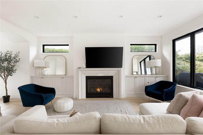 609 Oliver St, House other with 4 bedrooms, 4 bathrooms and 6 parking in Oak Bay BC | Image 6