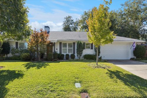 4209 Bilglade Rd, Fort Worth, TX, 76109-5316 | Card Image