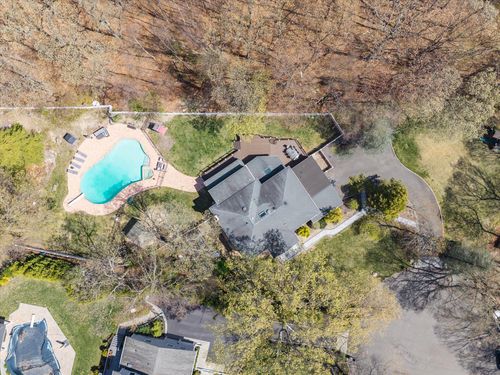 10 Stony Run Ct, Dix Hills, NY, 11746-5013 | Card Image