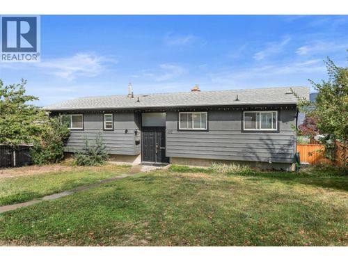 492 Grandview Terr, Kamloops, BC, V2C3Z4 | Card Image