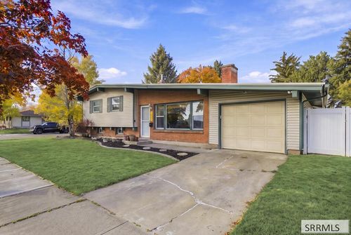 1605 12th St, Idaho Falls, ID, 83404-5535 | Card Image