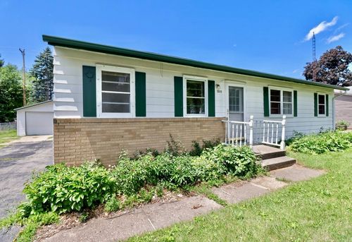 2312 Wood Dr, Beloit, WI, 53511-2631 | Card Image