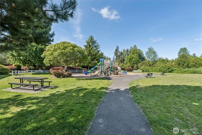 15503 39 Th Ave Se, House other with 4 bedrooms, 3 bathrooms and 2 parking in Bothell WA | Image 30
