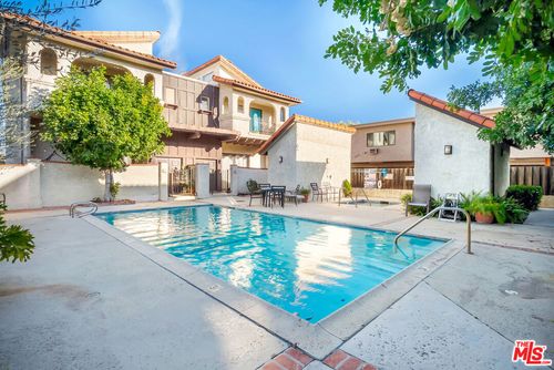 g-17824 Killion St, Encino, CA, 91316 | Card Image