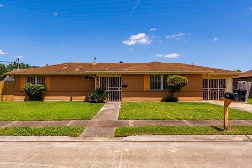 4725 Charlene Dr, New Orleans, LA, 70127-3317 | Card Image