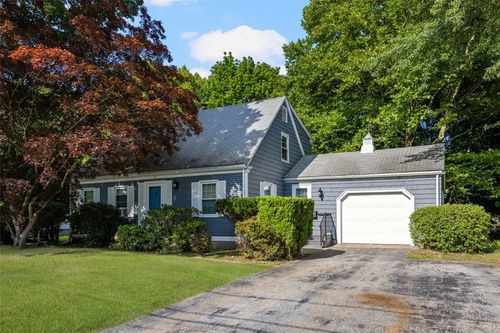25 Honeywell Ln, Cumberland, RI, 02864-2605 | Card Image