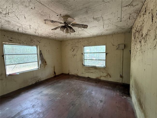 204 Lake St, House other with 2 bedrooms, 2 bathrooms and null parking in Osteen FL | Image 12