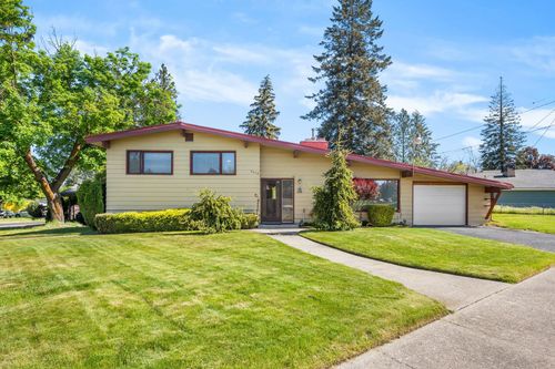 6612 N Monroe St, Spokane, WA, 99208-4126 | Card Image