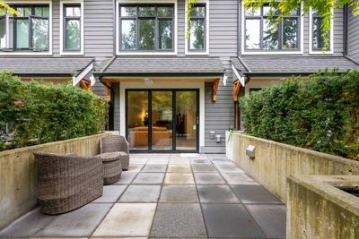 4 - 1960 Glenaire Dr, Townhouse with 4 bedrooms, 2 bathrooms and 2 parking in North Vancouver BC | Image 2