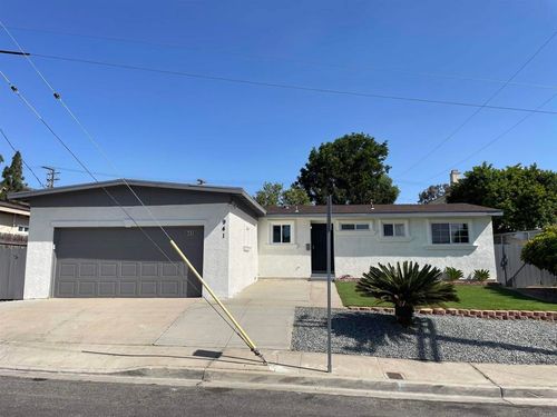 941 Bucky Ln, National City, CA, 91950-1405 | Card Image
