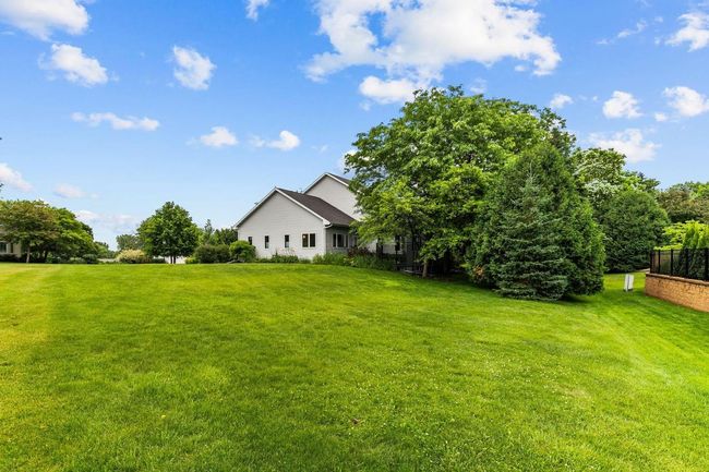 301 E Wayfarer Lane, House other with 4 bedrooms, 4 bathrooms and null parking in APPLETON WI | Image 61