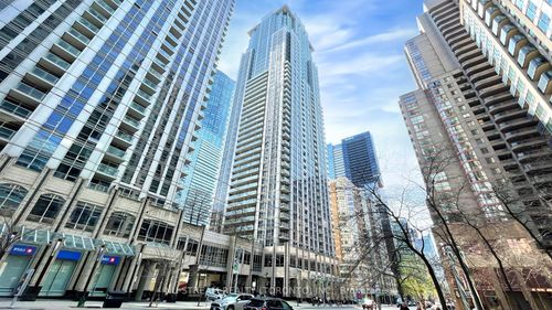 3101-761 Bay St, Toronto, ON, M5G2R2 | Card Image
