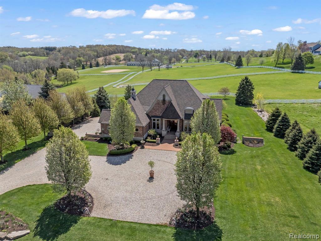 Meadowlands Ct, Oxford, MI 48371 #1