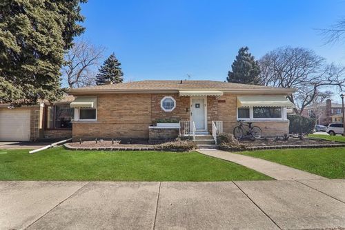 7435 Le Claire Ave, Skokie, IL, 60077-3362 | Card Image