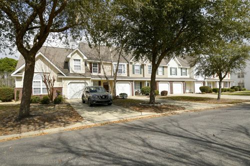 564-564 Uniola Dr, Myrtle Beach, SC, 29579-3345 | Card Image
