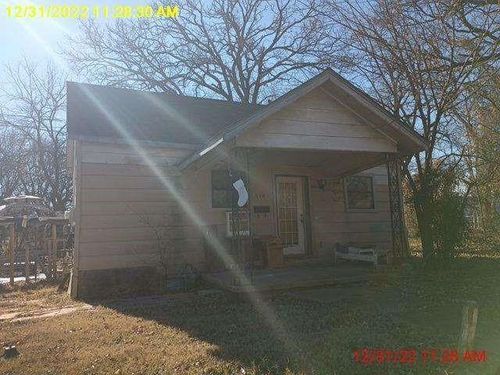 514 E 5th St, Bonham, TX, 75418-4007 | Card Image