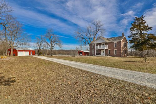 2119 E 530th Rd, Pleasant Hope, MO, 65725-8156 | Card Image