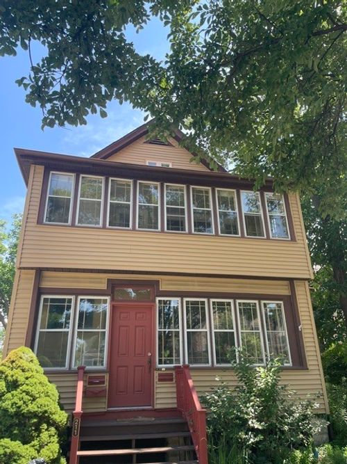 2-211 N Larch Ave, Elmhurst, IL, 60126-2981 | Card Image